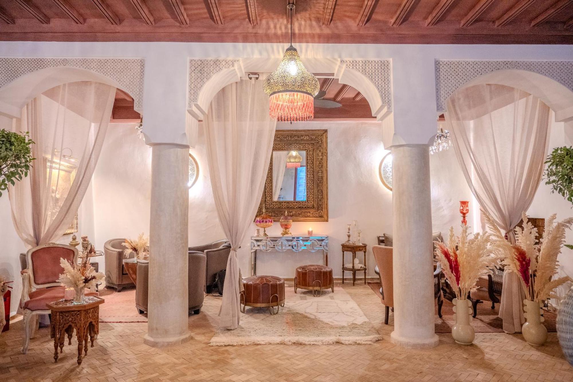 Bed and Breakfast Le Singe Rose Марракеш Экстерьер фото