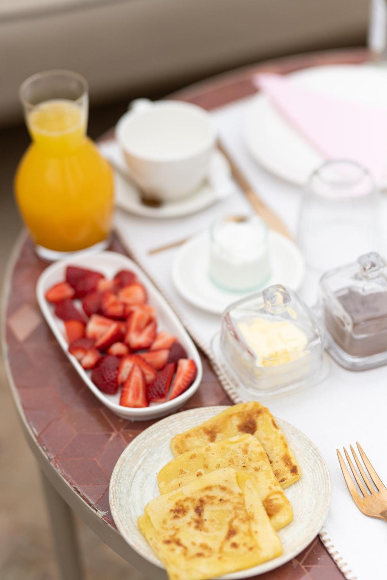 Bed and Breakfast Le Singe Rose Марракеш Экстерьер фото